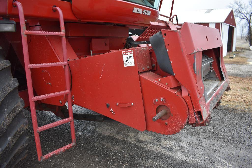 '97 Case-IH 2166 4wd combine