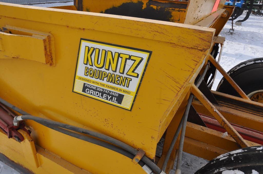 Kuntz 7.5 yard dirt scraper