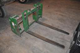 JD pallet forks