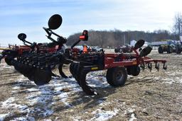 Case-IH 730B Ecolo-Tiger 7-shank disc ripper