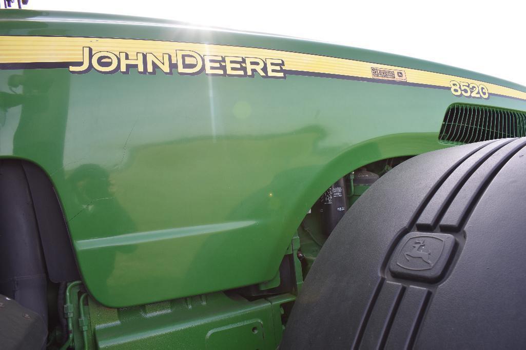 '04 JD 8520 MFWD tractor