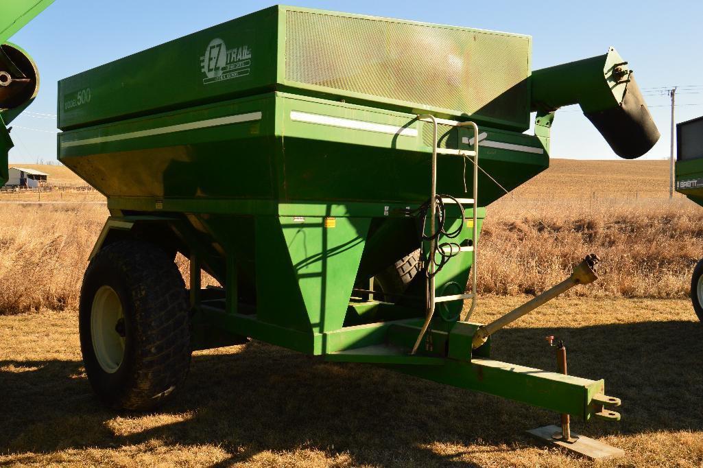 EZ Trail 500 grain cart