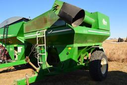 EZ Trail 500 grain cart