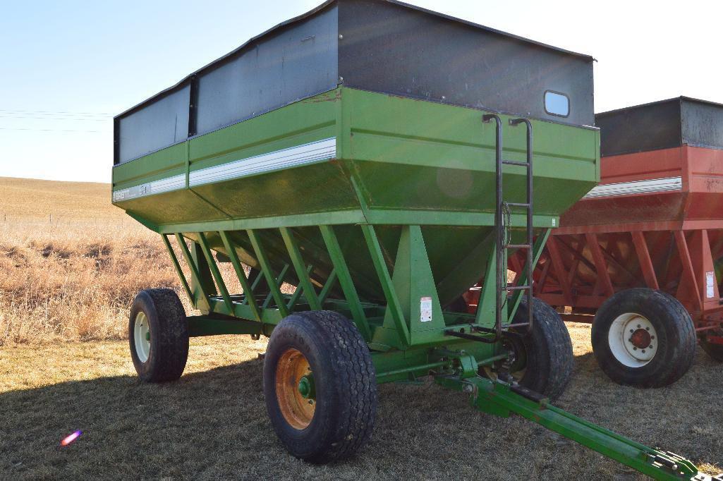 Brent 640 gravity wagon