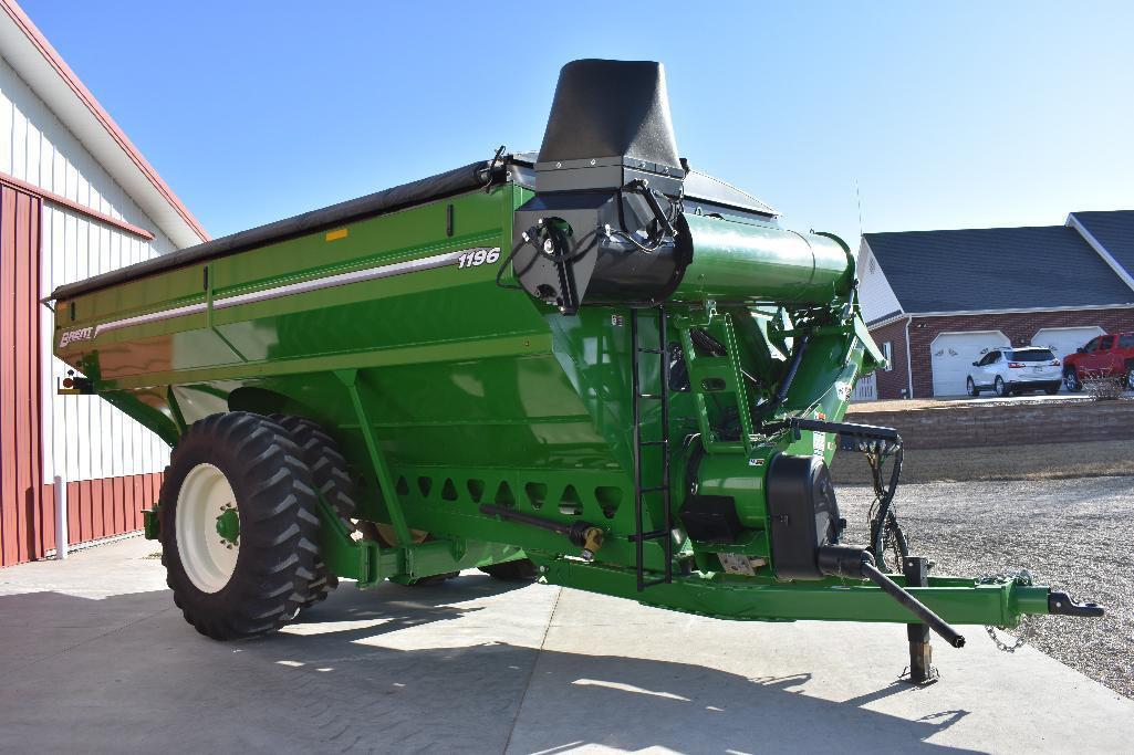 '15 Brent 1196 Avalanche grain cart