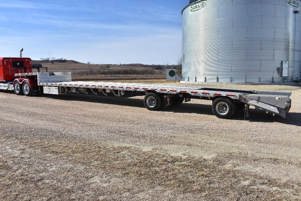 '13 Wilson 53' drop deck aluminum trailer