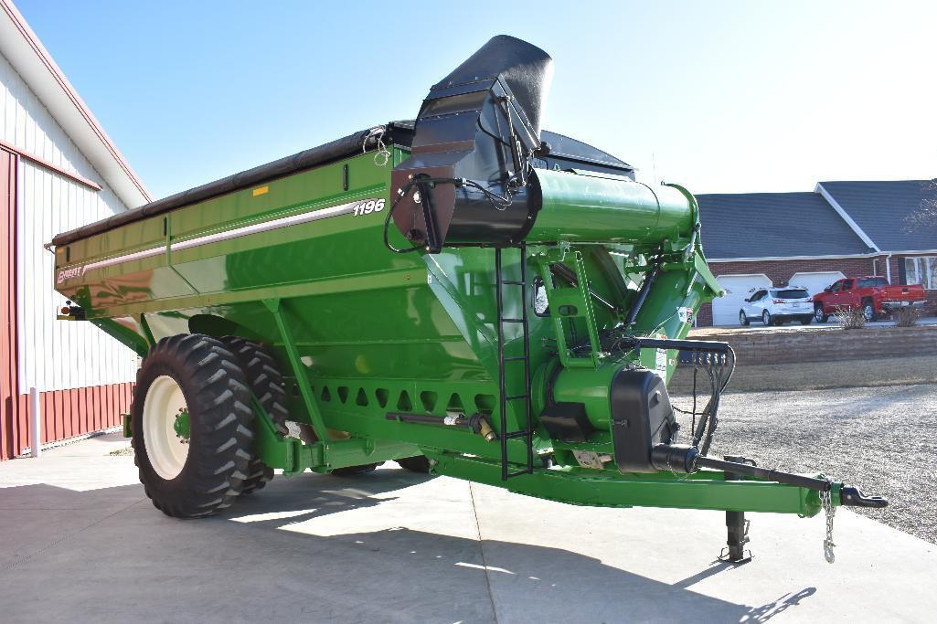 '16 Brent 1196 Avalanche grain cart