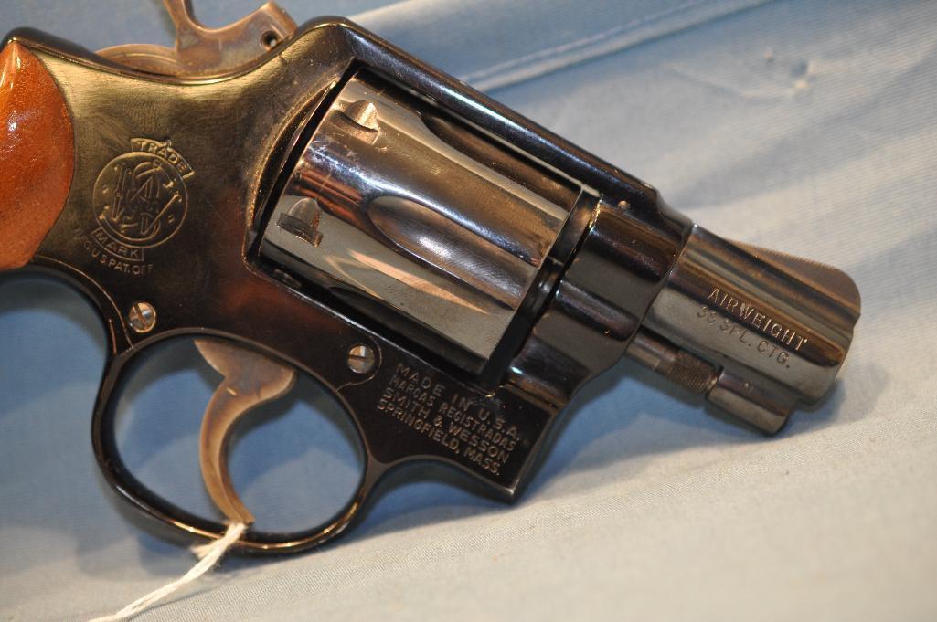 Smith & Wesson Model 12-2 Airweight .38 special revolver