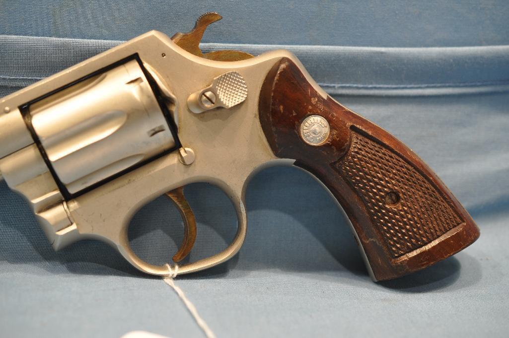 Taurus 38 Special revolver