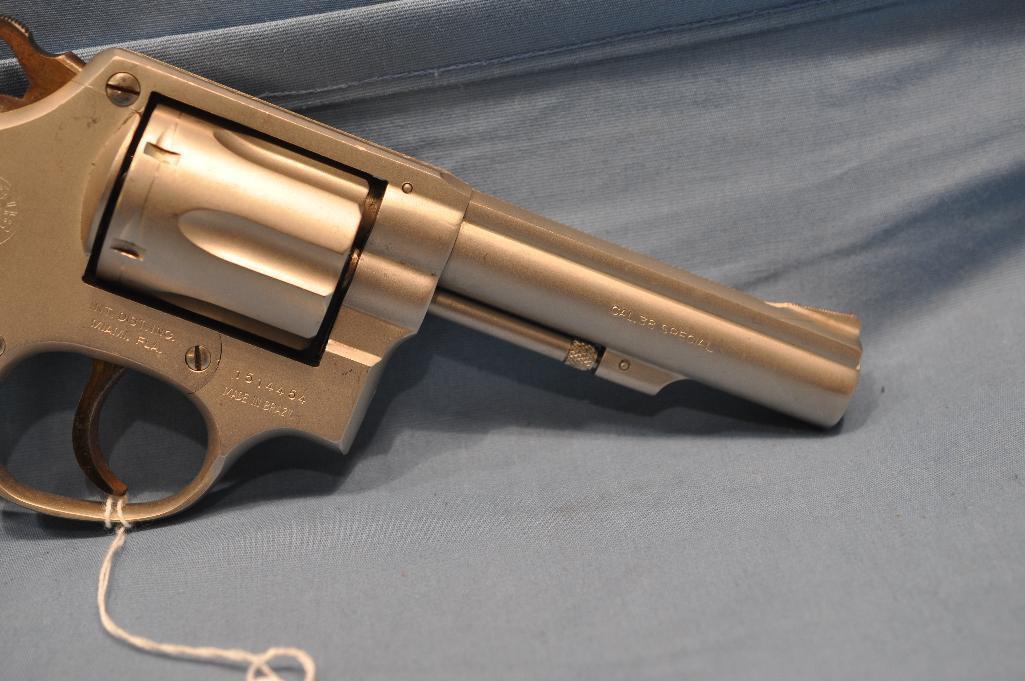 Taurus 38 Special revolver