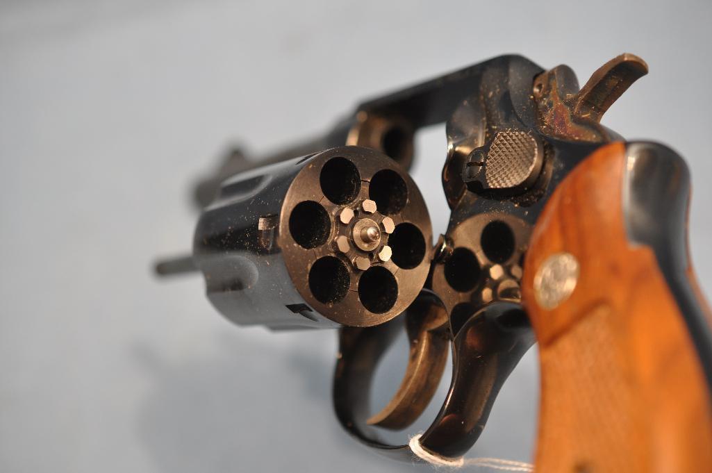 Smith & Wesson Model 10-7 38 S&W Special revolver