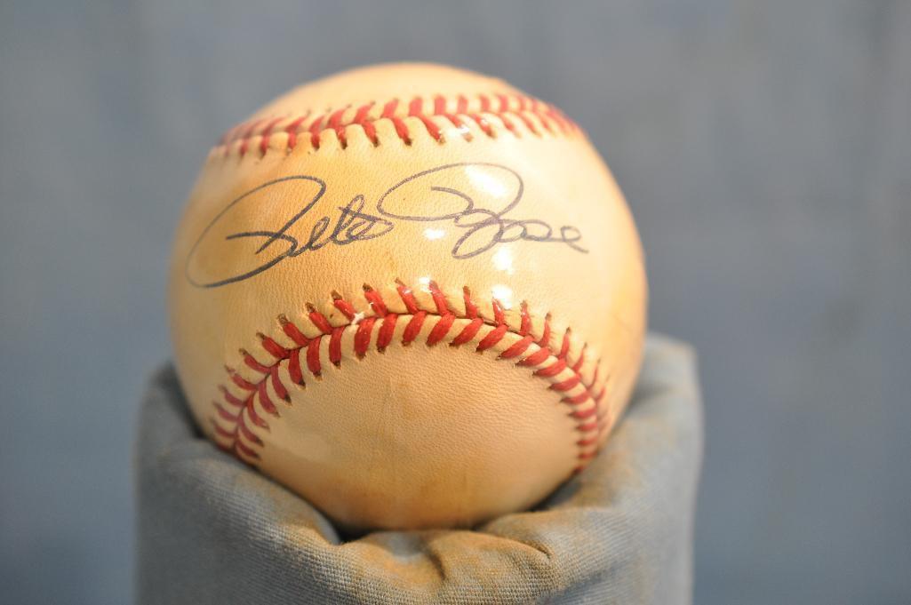 PETE ROSE AUTOGRAPHED BASEBALL