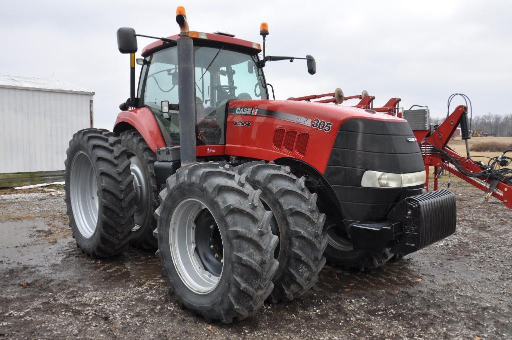 '09 Case-IH 305 Magnum tractor