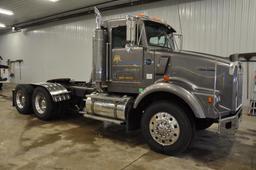 '92 Kenworth T800 daycab truck