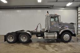 '92 Kenworth T800 daycab truck