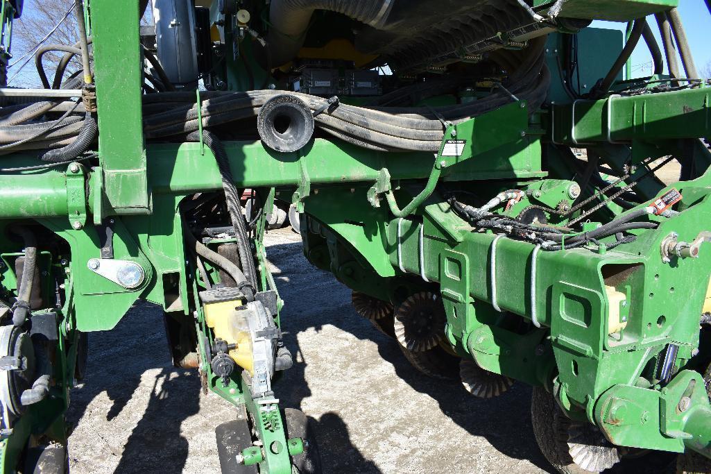 '14 JD 1790 CCS 16/31 planter