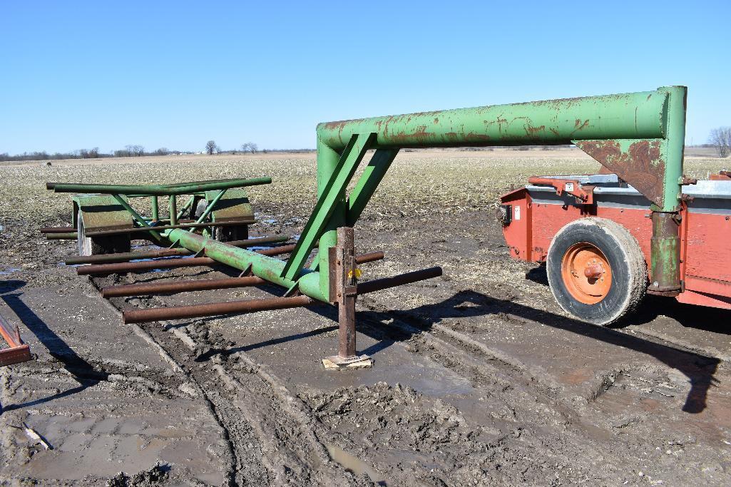 Hoover Welding 8-bale gooseneck hay trailer