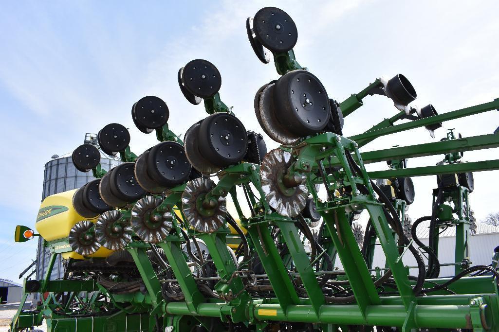 '14 JD 1790 CCS 16/31 planter