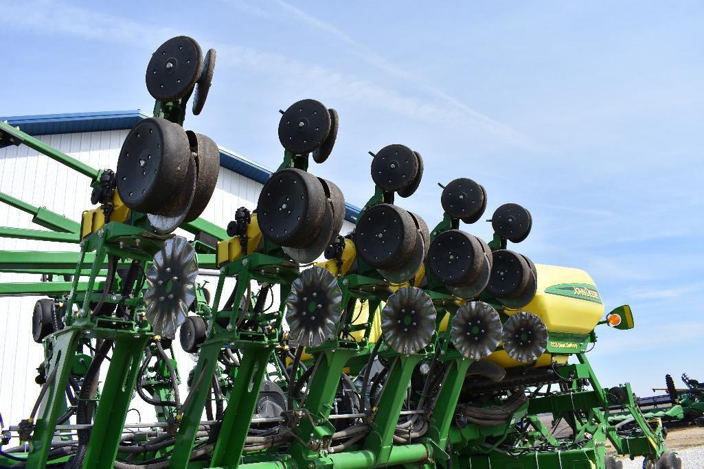 '14 JD 1790 CCS 16/31 planter