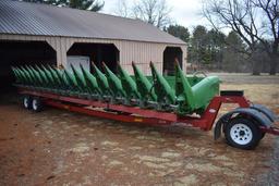 '10 JD 18 row 20" corn head