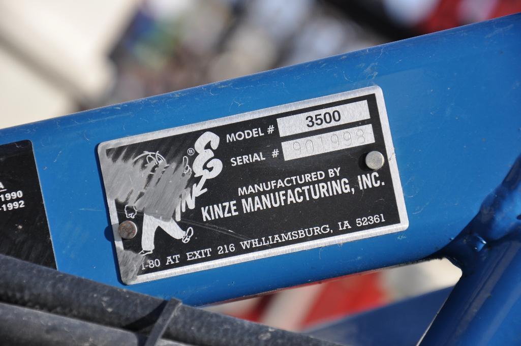 Kinze 3500 8/15 planter