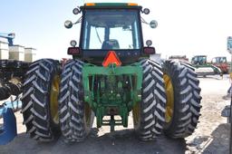 84 JD 4650 2wd tractor