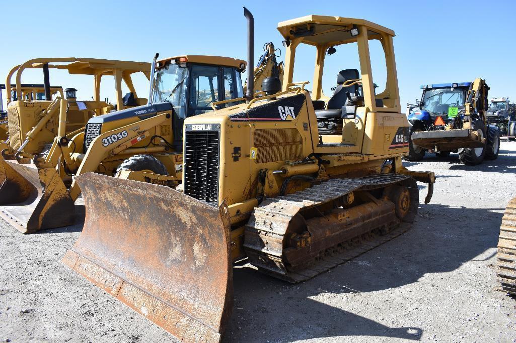 Cat D4G dozer