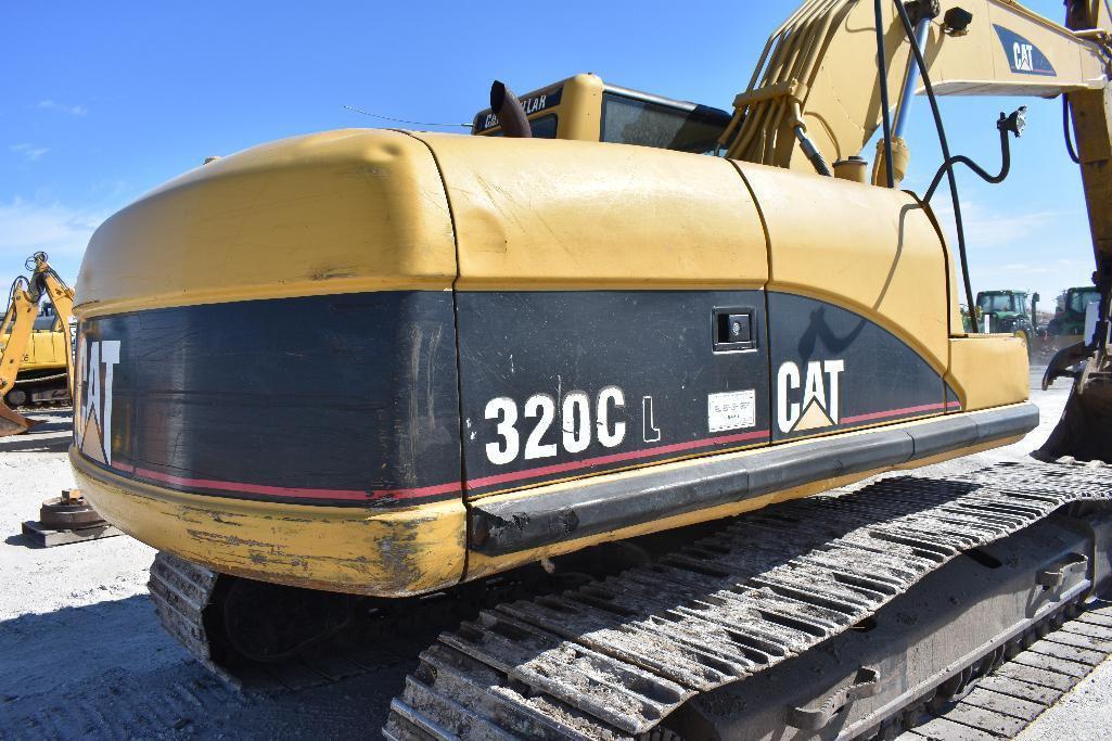 Cat 320CL excavator