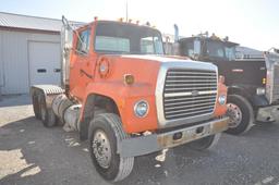 '74 Ford LT 9000 day cab semi