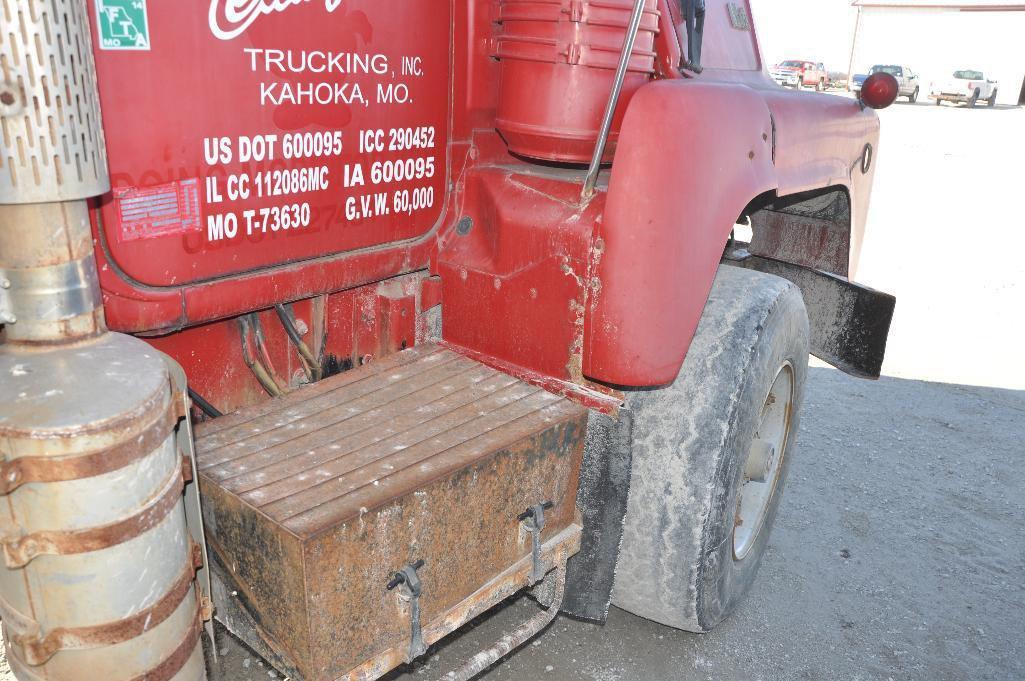 '88 Mack DM690S tandem axle dump truck