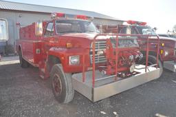 '84 Ford F800 single axle firetruck