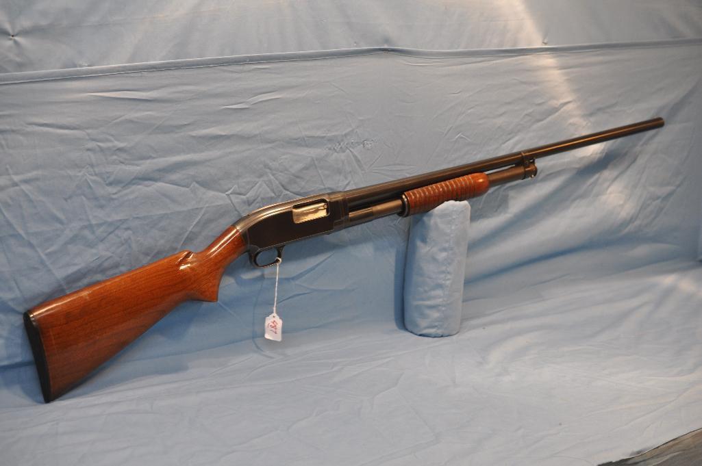 WINCHESTER MODEL 12 12 GA. PUMP SHOTGUN