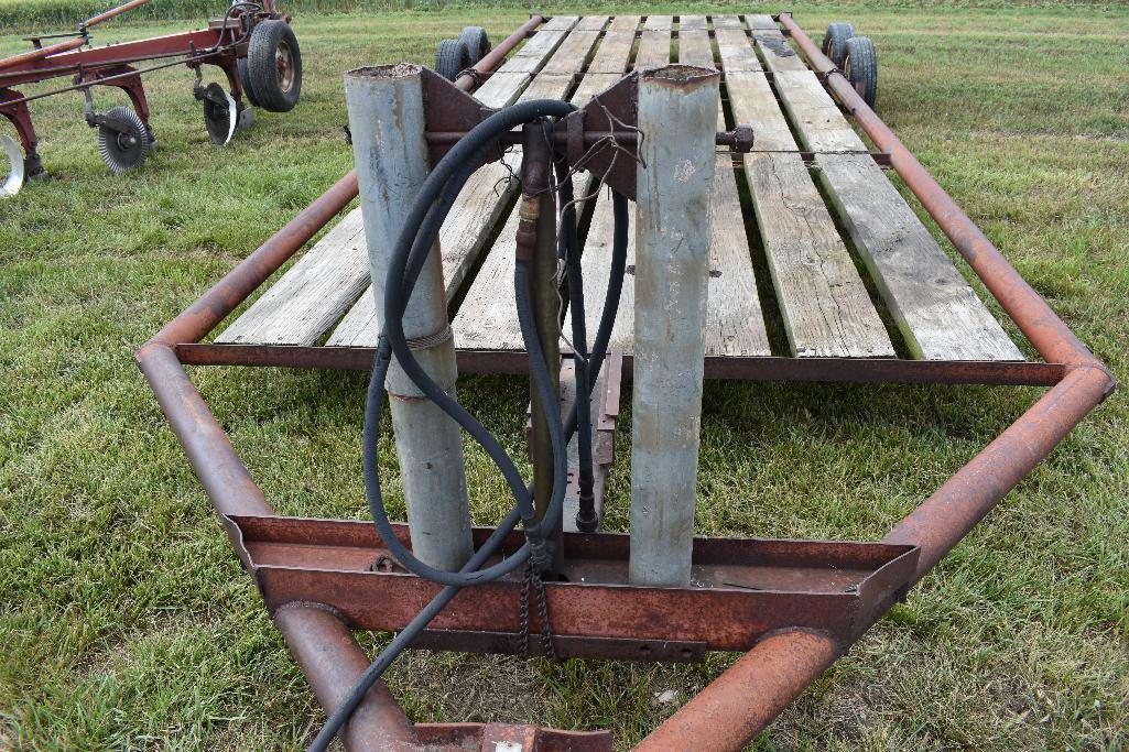 Donahue 28' implement trailer