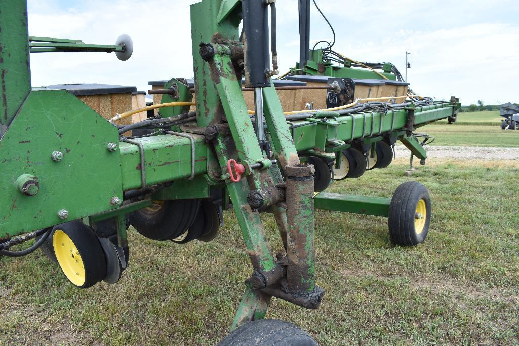 Kinze 12 row 30" rear fold planter