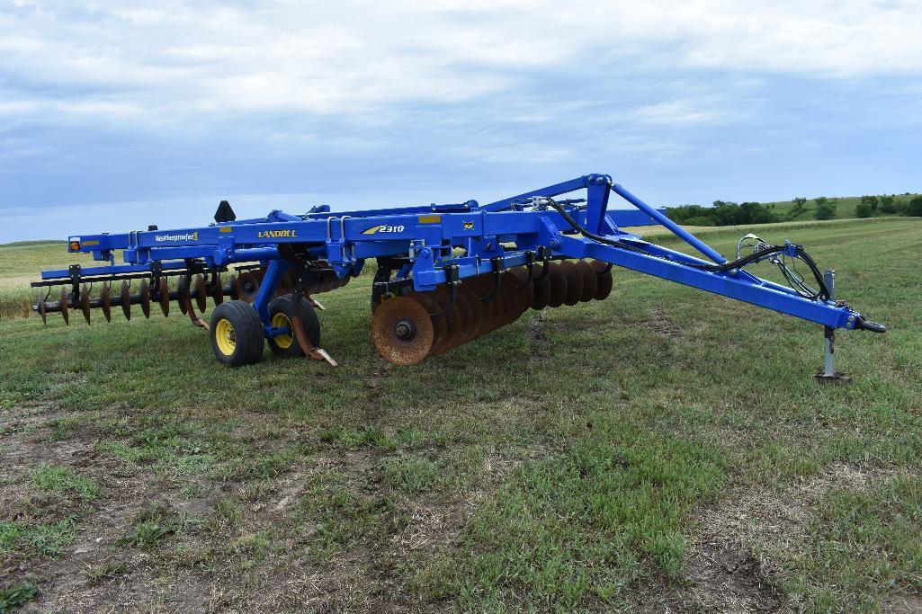 '12 Landoll 2310 Weatherproofer III 6-shank disk ripper