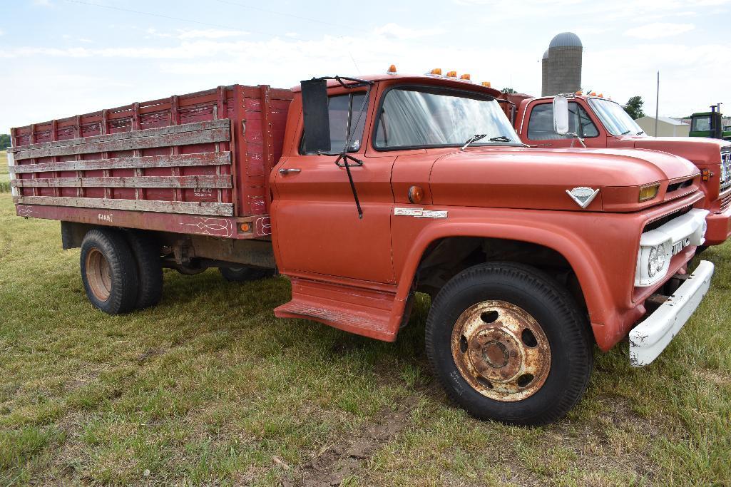 '63 GMC 4000 grain truck