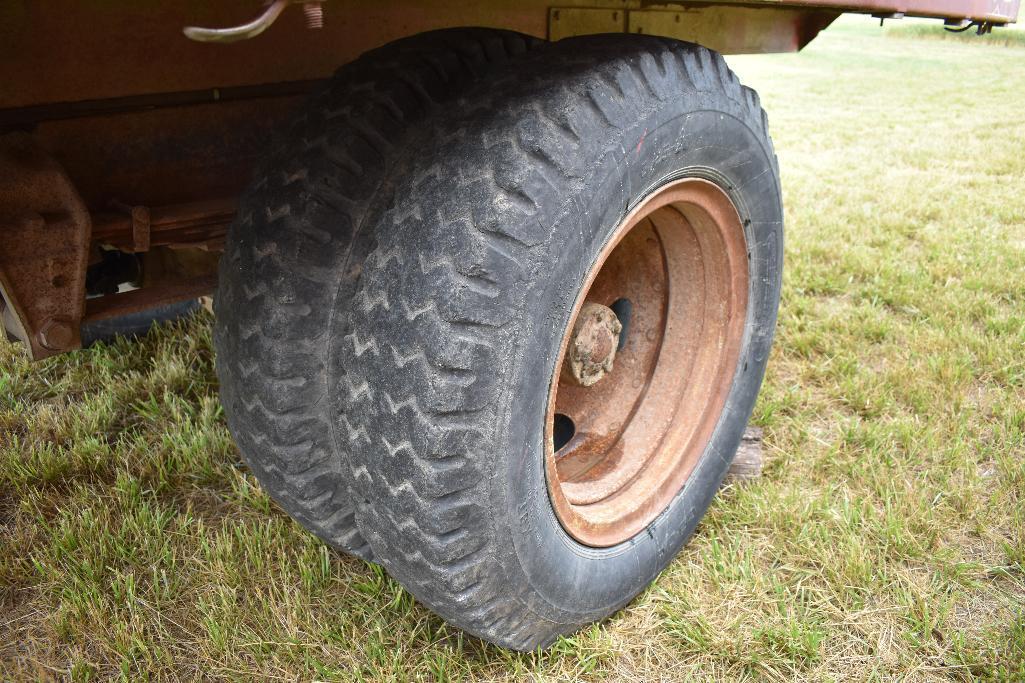 '63 GMC 4000 grain truck