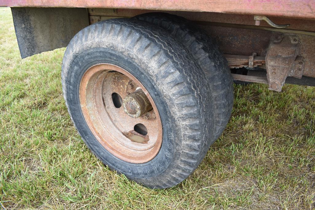 '63 GMC 4000 grain truck