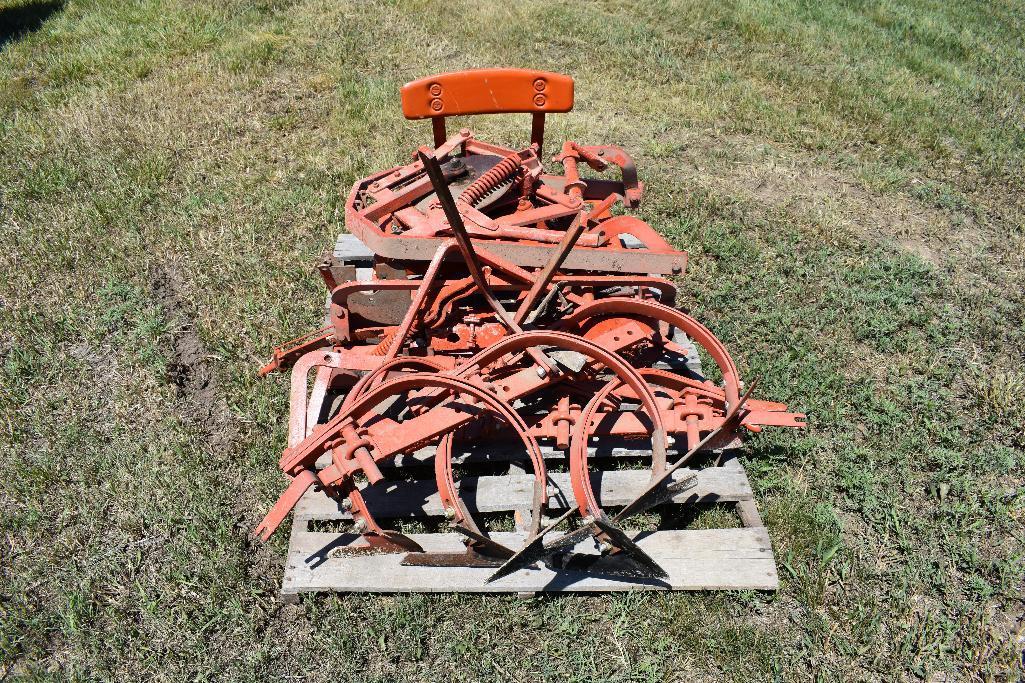 '49 Allis-Chalmers G utility tractor