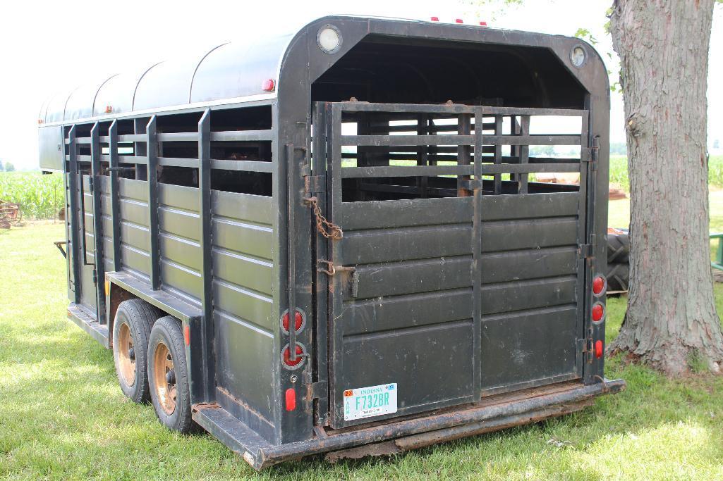 '83 Kiefer 16' gooseneck livestock trailer