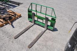 Frontier pallet forks for JD 300/400/500 series loaders