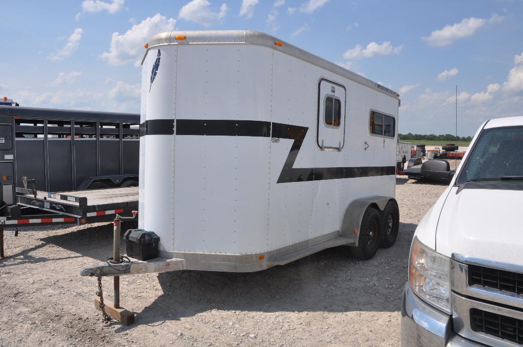 Featherlite 2-stall horse trailer