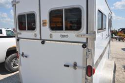 Featherlite 2-stall horse trailer