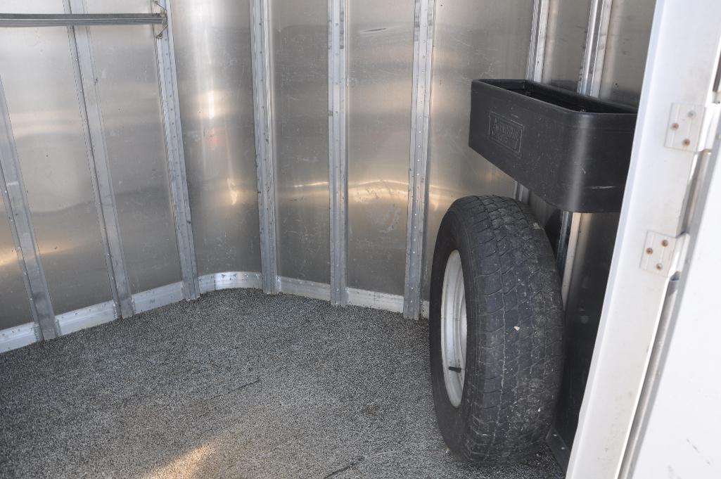 Featherlite 2-stall horse trailer