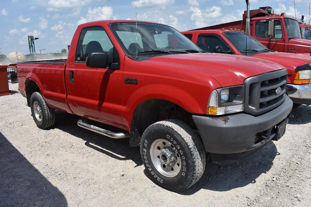 '04 Ford F-250 XL Super Duty 4wd pickup