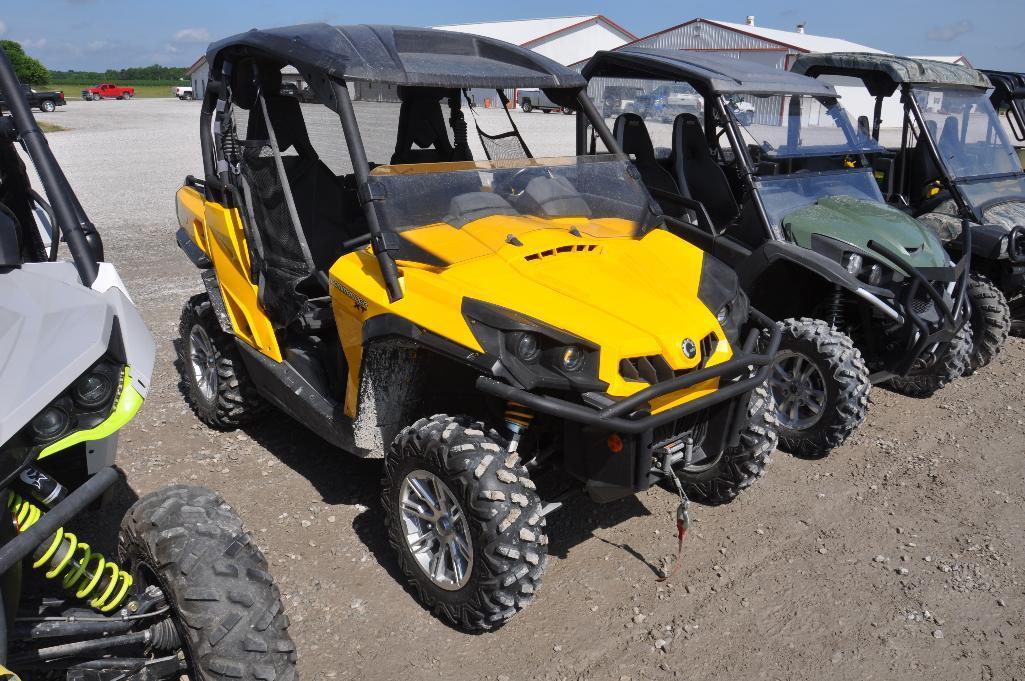 '12 Can Am Commander XT UTV