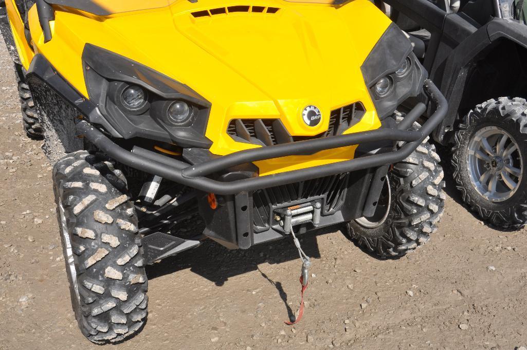 '12 Can Am Commander XT UTV