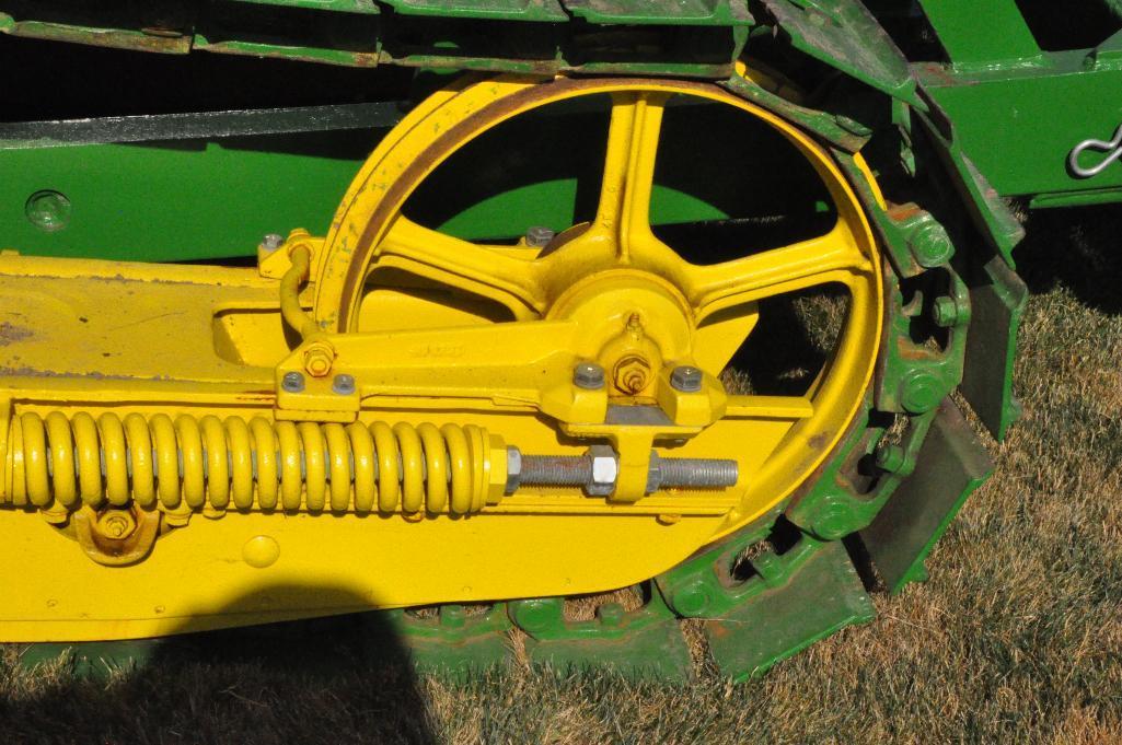 John Deere 420 crawler