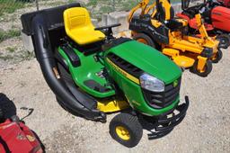 JD D130 riding lawn mower