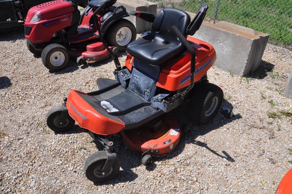 Simplicity Broadmoor riding mower